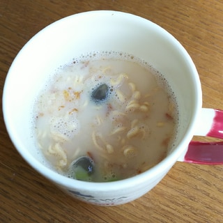 黒枝豆とオニオンのミニラーメン